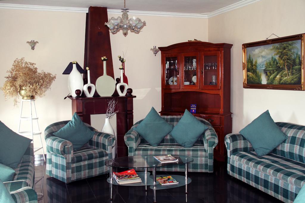 Colling Wood Hotel Нувара-Елія Екстер'єр фото